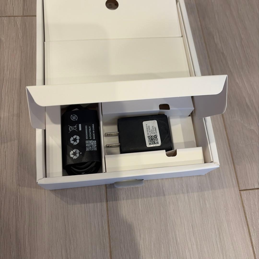 Lenovo Tab 10.1インチ Wi-Fi ZAEH0063JP