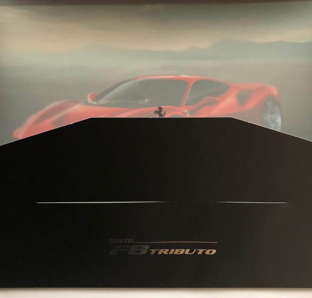 Ferrari F8 Tributo トリブート ポートフォリオ 外装ケース付き