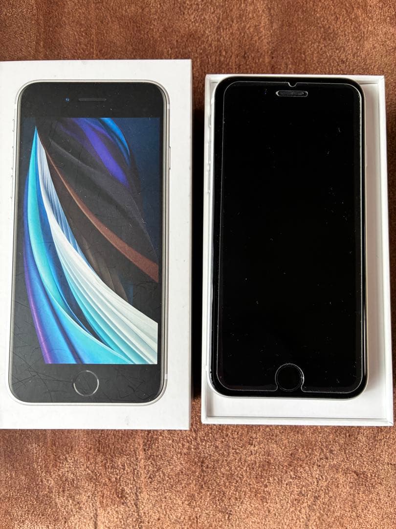 iPhone SE 第2世代 (SE2) ホワイト 64GB 本体　箱付き