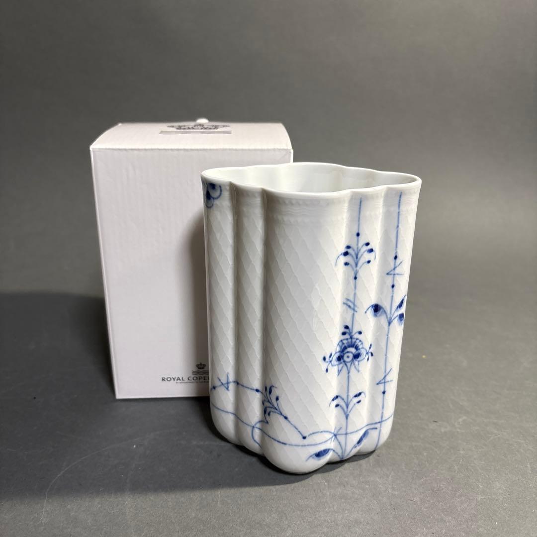 ロイヤルコペンハーゲン　ブルーパルメッテ ベース