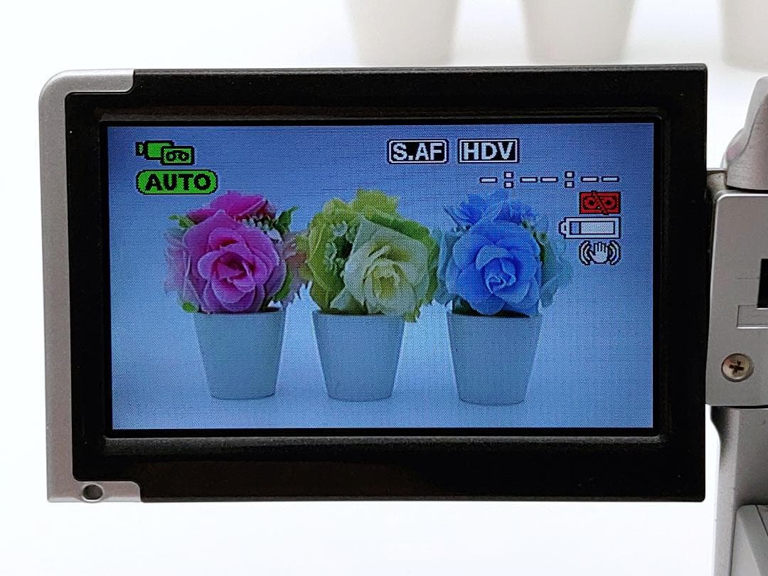 miniDVのダビングに！ Canon ビデオカメラ iVIS HV10