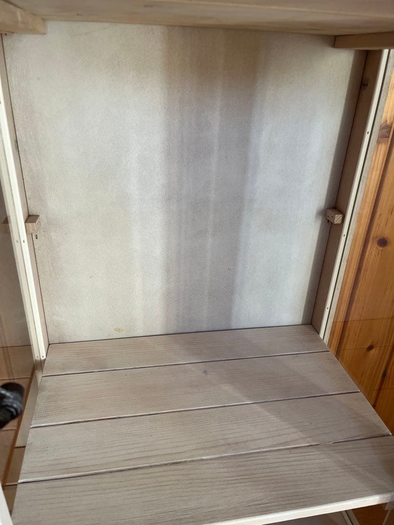 アンティーク　ホワイトガラス扉キャビネット