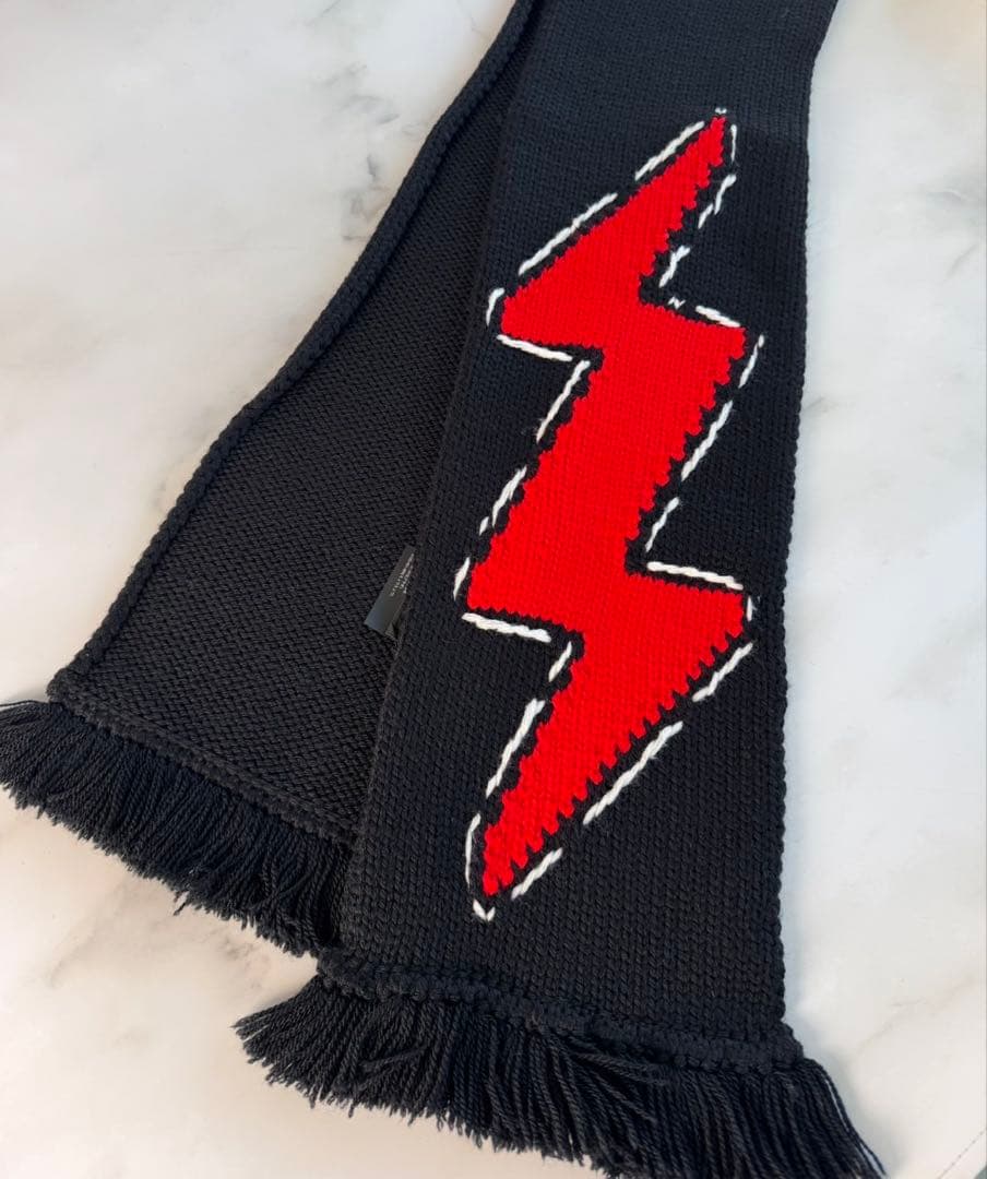 PRADA プラダ サンダー マフラー ブラック