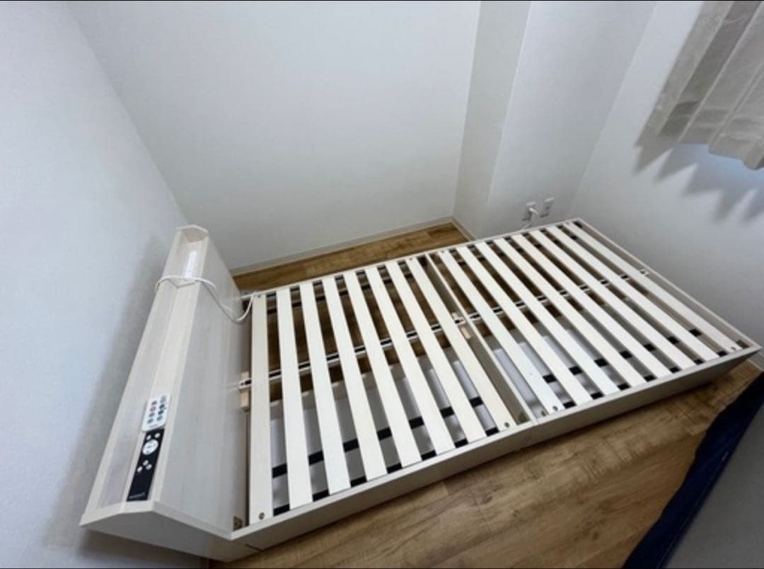 VENTOTA シングルベッドフレーム USBポート付き