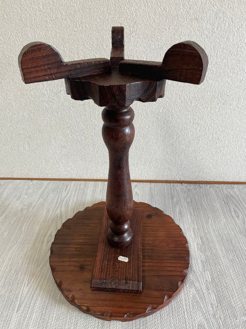 スペイン製　民芸品　サイドテーブル　花台　輸入家具