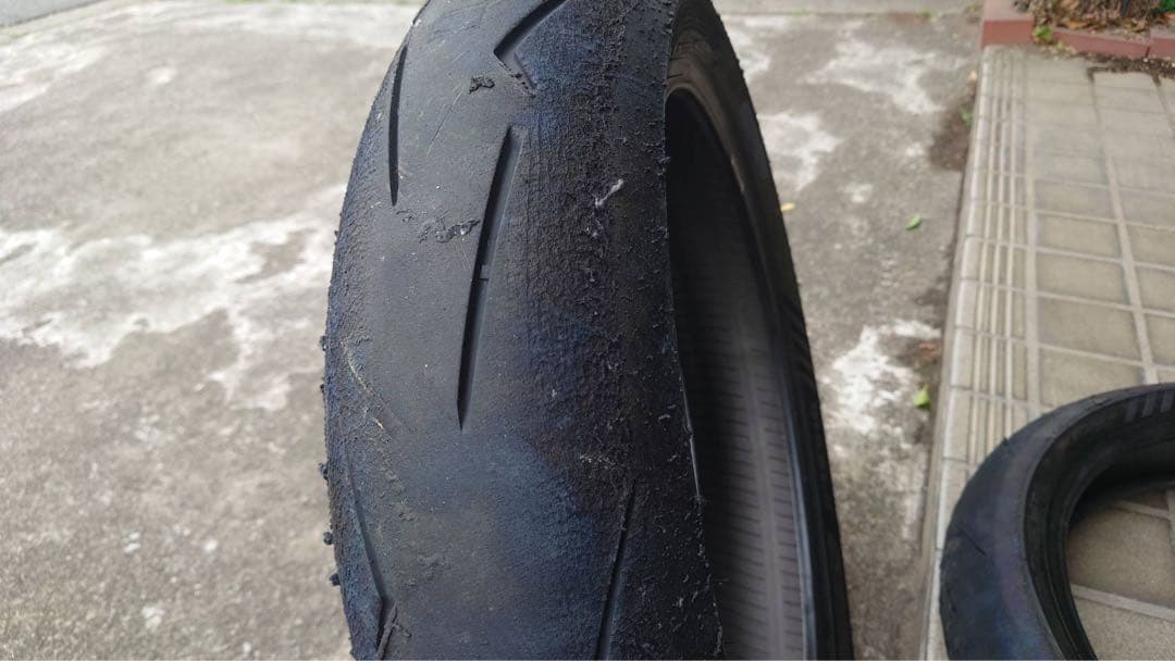 ピレリスーパーコルサV4 前後250 400 NSR TZR Γ CBRVFR