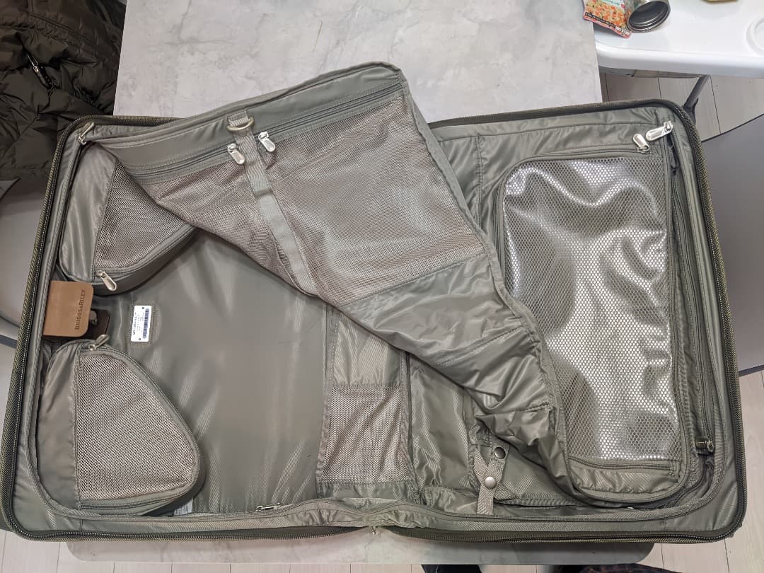 定価14万円・[Briggs & Riley] ガーメントバッグ ベースライン