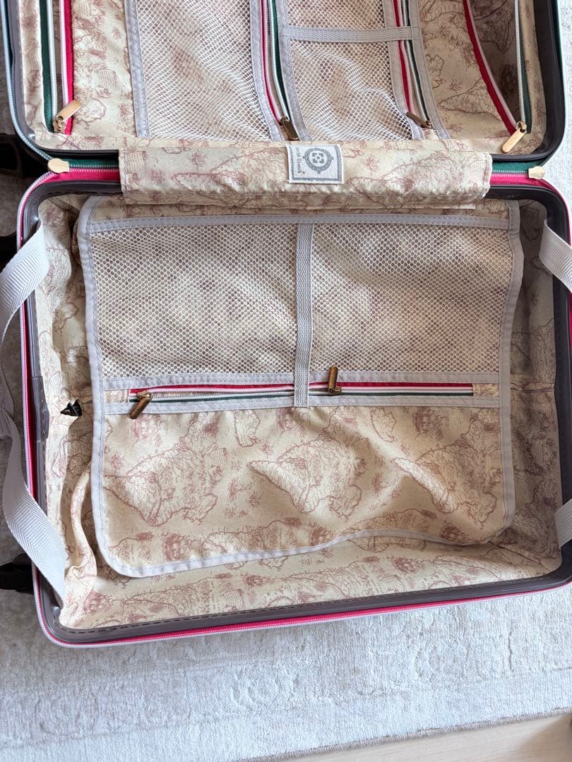 【完売品　値下げ】WORLD Trunk/BR地図柄トランクケース