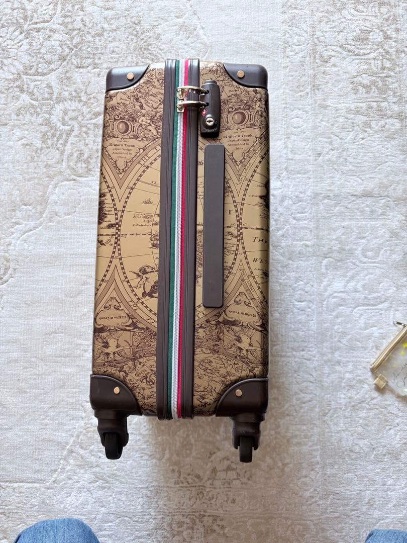 【完売品　値下げ】WORLD Trunk/BR地図柄トランクケース