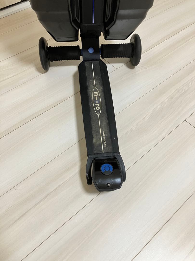 micro laggage マイクロラゲッジ キックボード付きキャリーケース