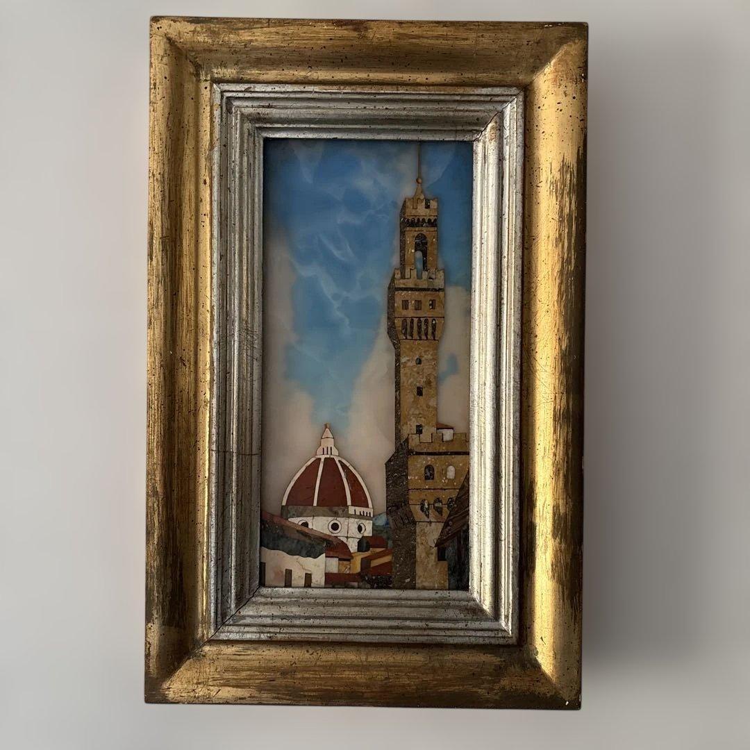 イタリアフィレンツェの石作りのウォールアート、壁かけ