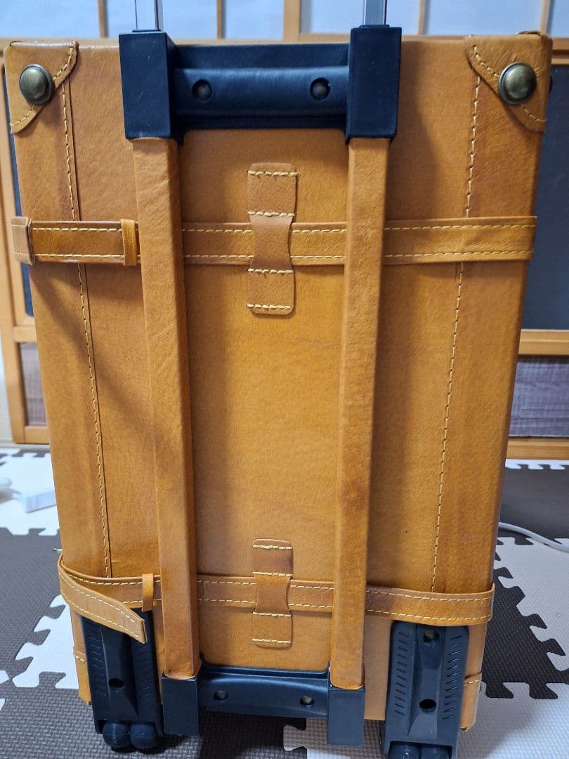 シフレ　ユーラシアトランク　キャリーバッグ　キャリーケース　豚革