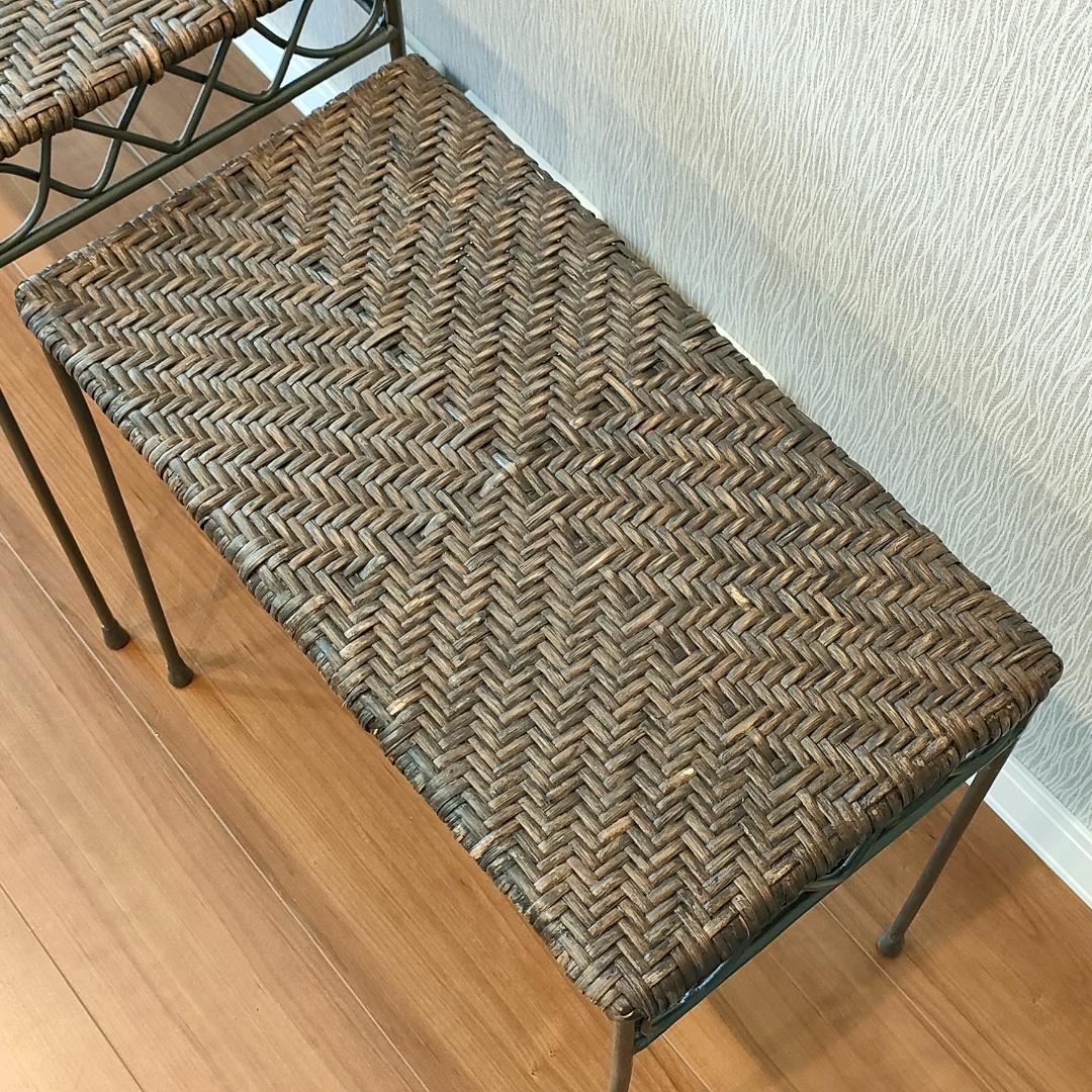 〈輸入〉ラタン　ネストテーブル　アイアンフレーム　サイドテーブル