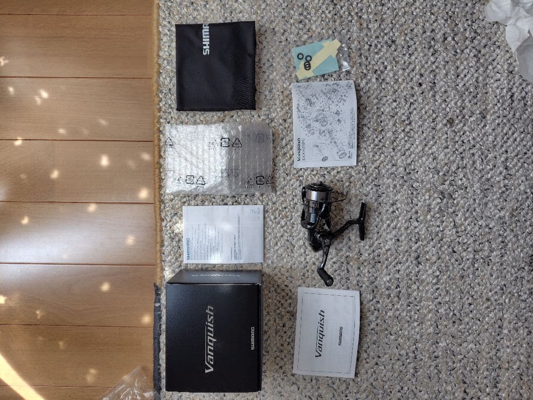 リール 19 SHIMANO Vanquish C2000SSS