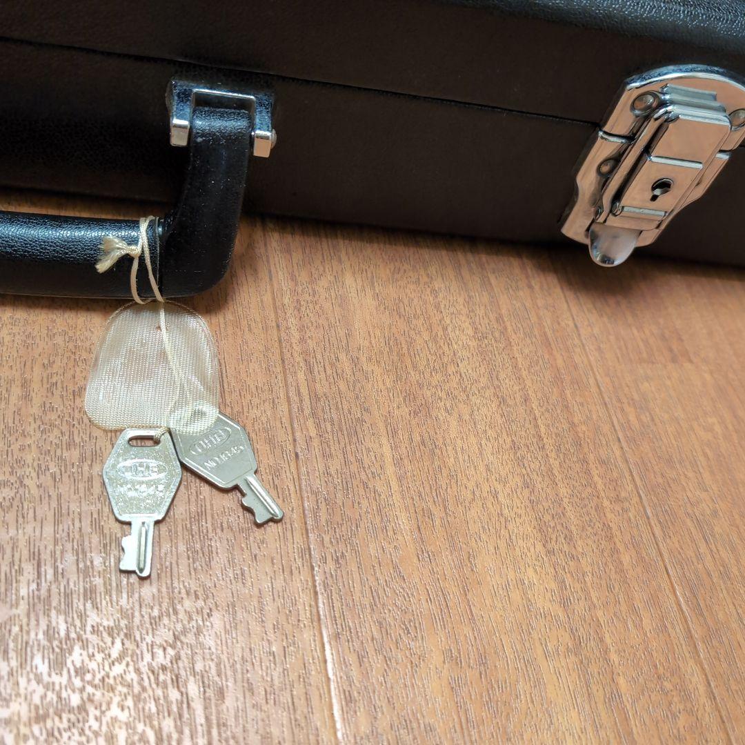 包丁ケース　アタッシュケース　鍵付き