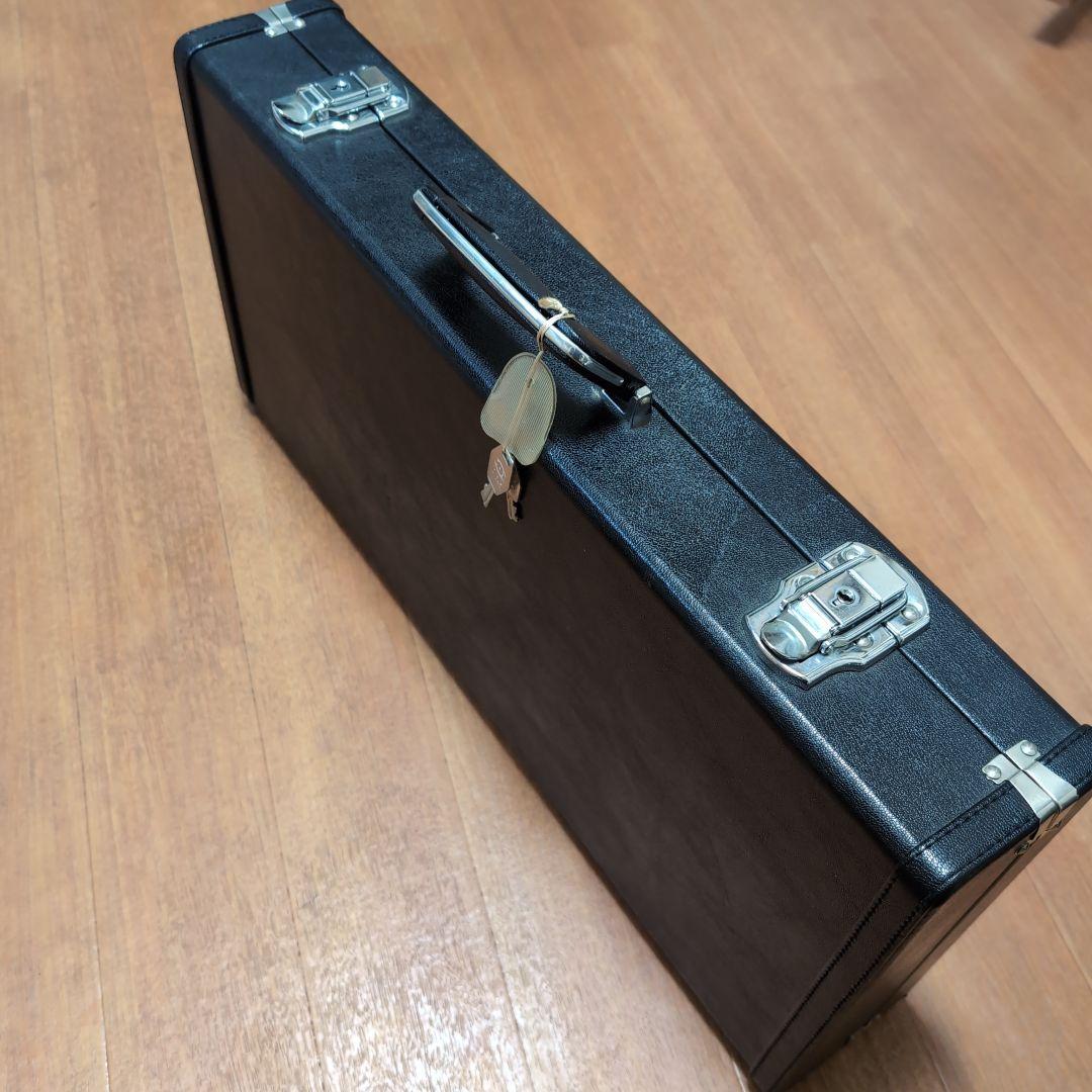 包丁ケース　アタッシュケース　鍵付き