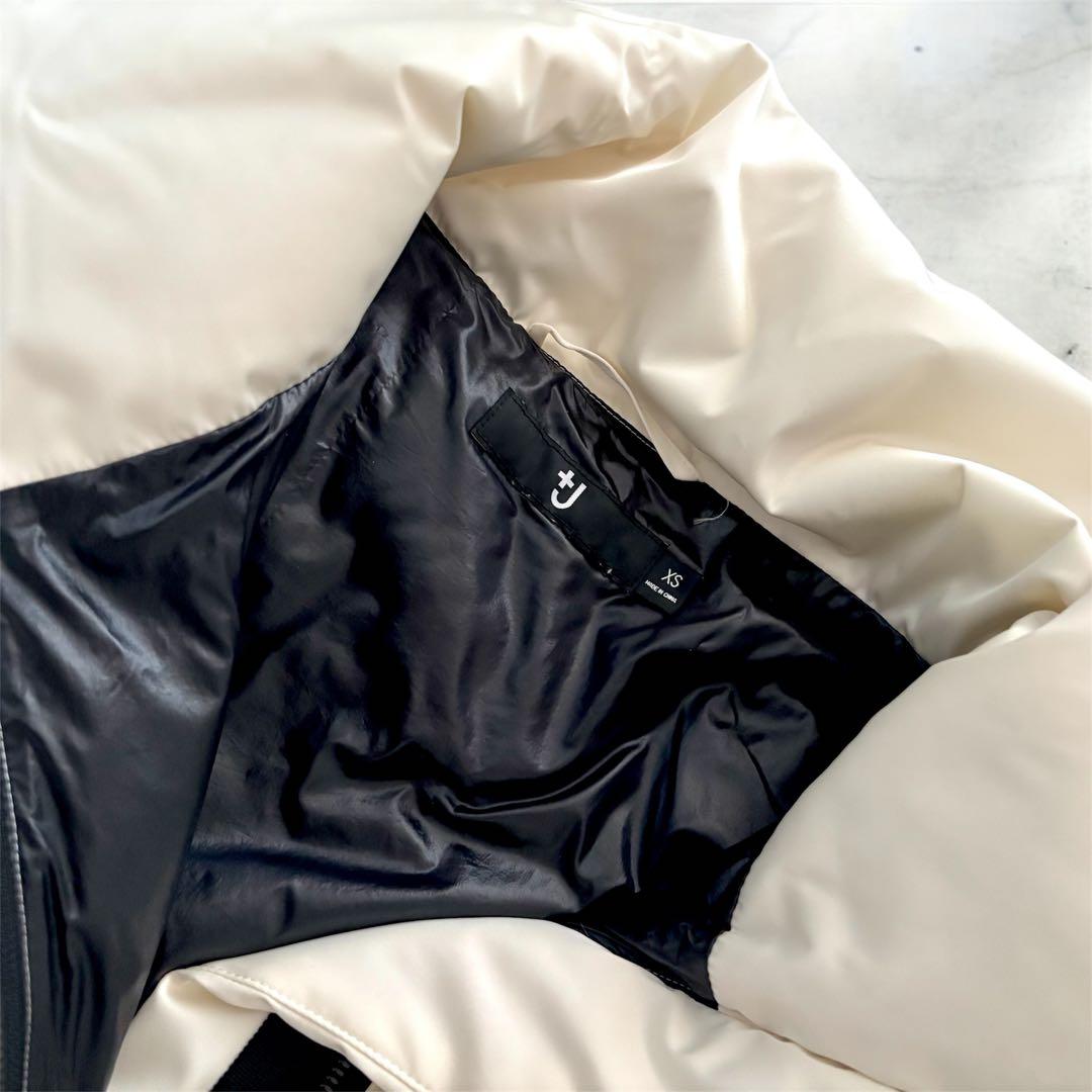 UNIQLO +J ダウンボリュームジャケット オフホワイト XS