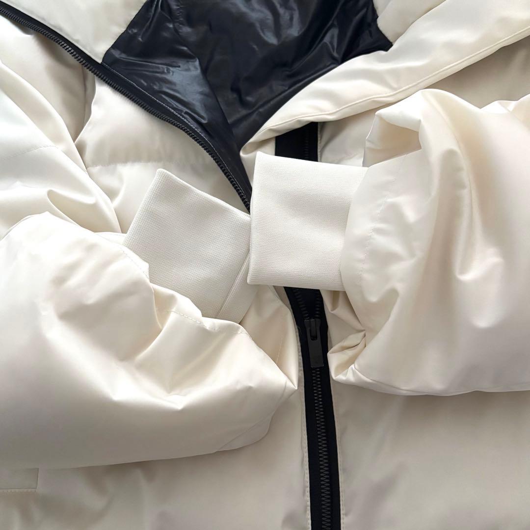 UNIQLO +J ダウンボリュームジャケット オフホワイト XS