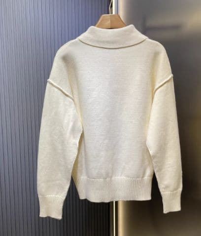 ❤ AMI PARIS ホワイト ニット セーター ポロニット M