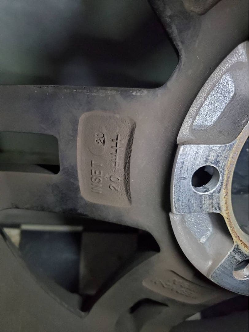 17インチ　タイヤ・ホイールセット