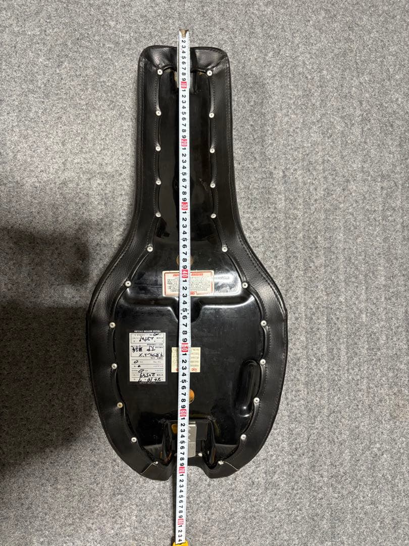 バイクシート ハーレー　ダイナ