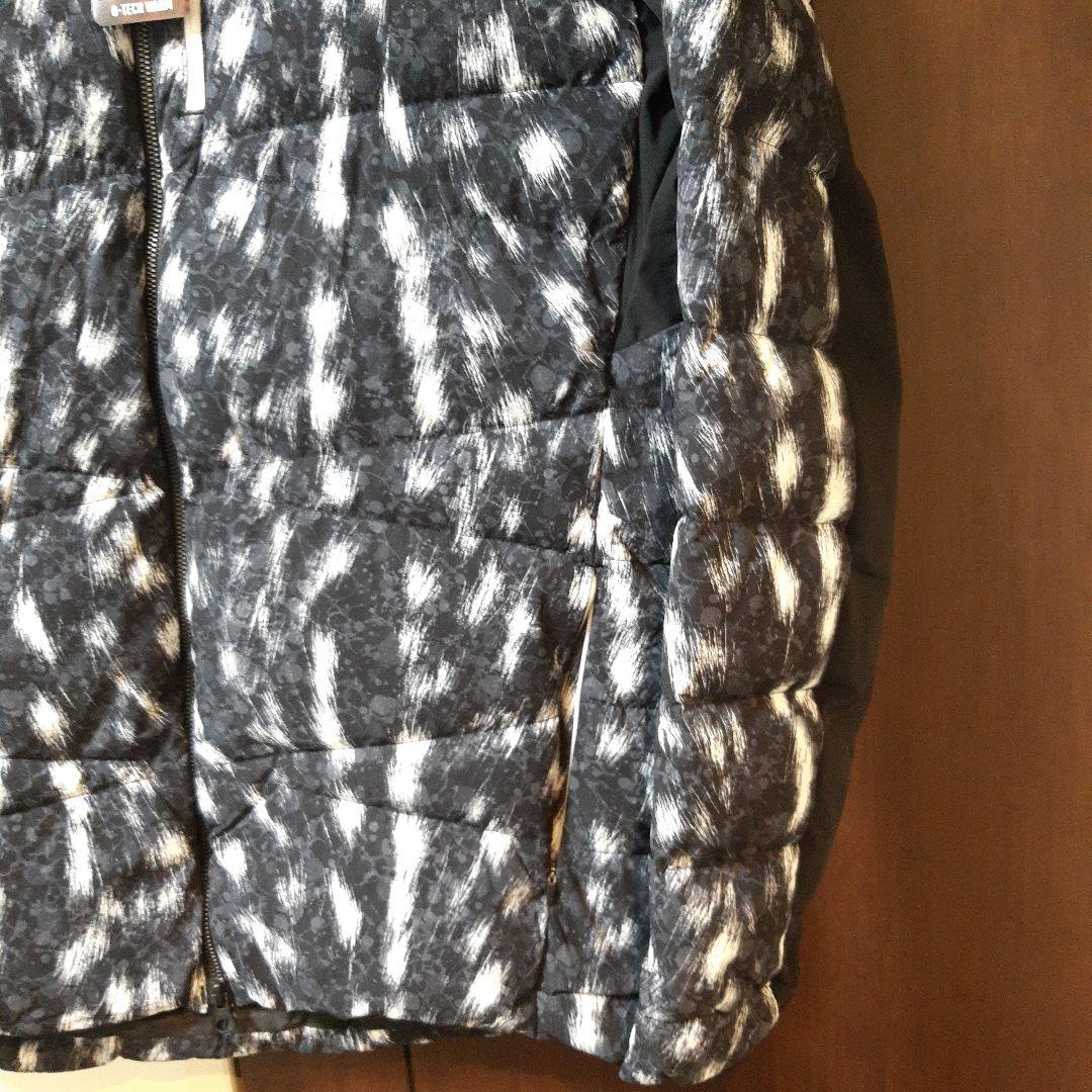 新品　オークリーゴルフ　ダウンジャケット　メンズウエア　定価28600