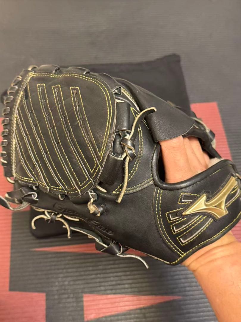 ミズノ 一般硬式 グローバルエリート 左投げ 投手用 グローブ