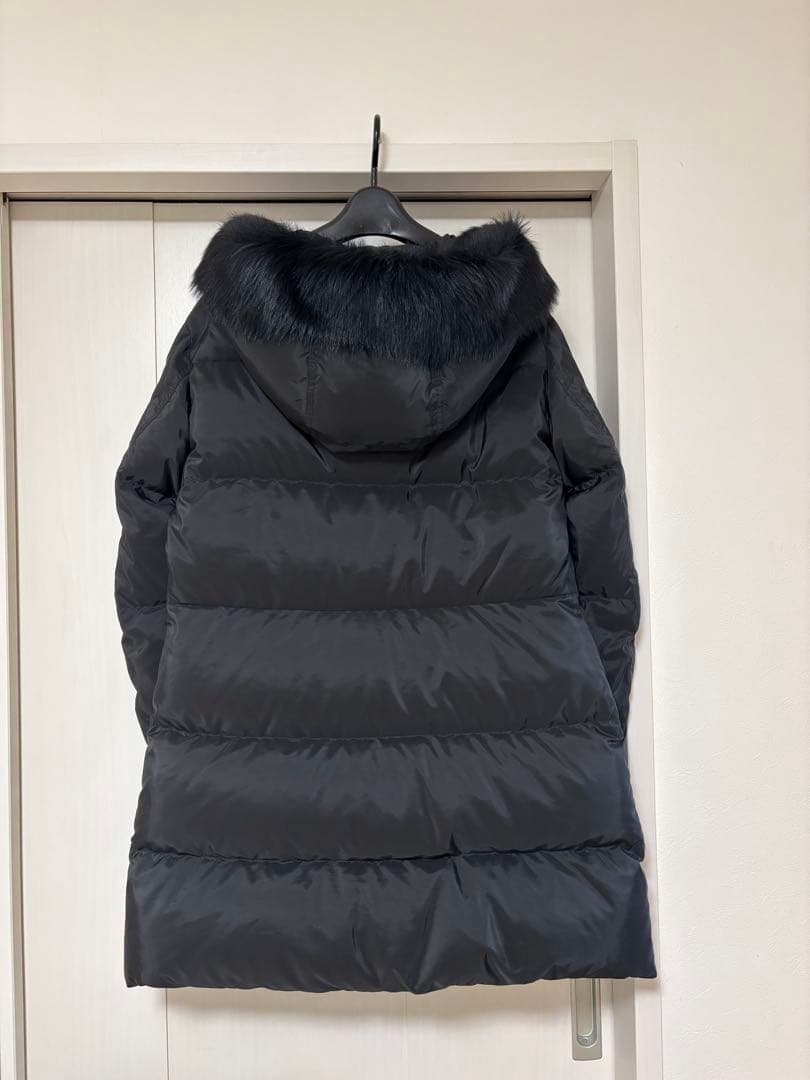 美品♡PRADAフォックスファーダウンコート