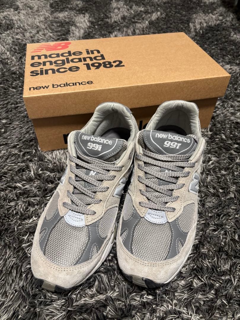 New Balance 991 グレー スニーカー