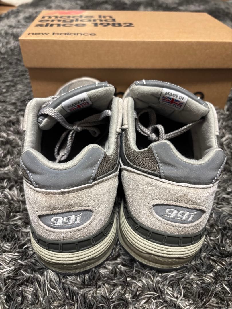 New Balance 991 グレー スニーカー
