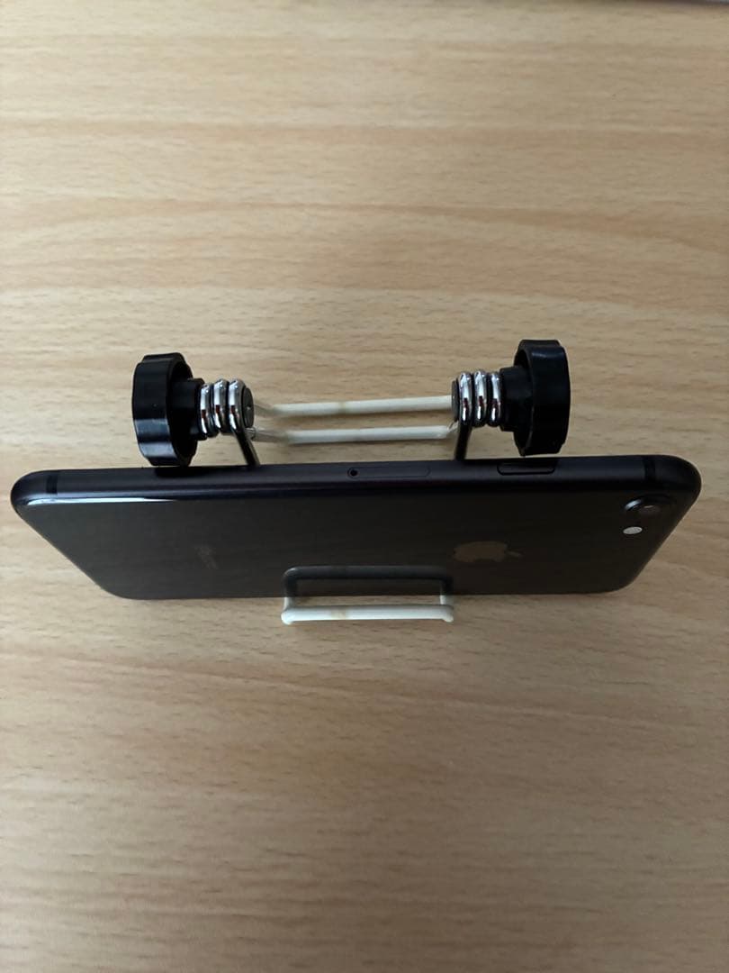 Apple iPhone8本体スペースグレイ64GB