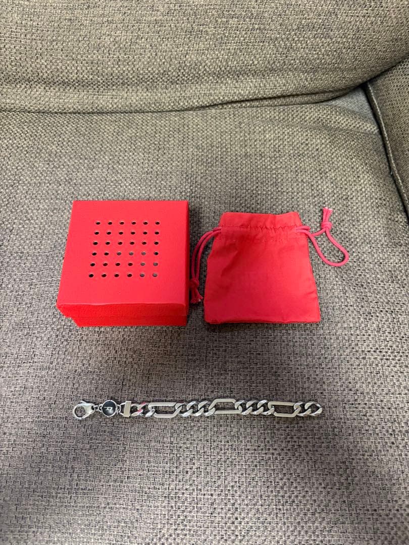 美品【DIESEL】 ディーゼル ブレスレット DX135100DJW ロゴ