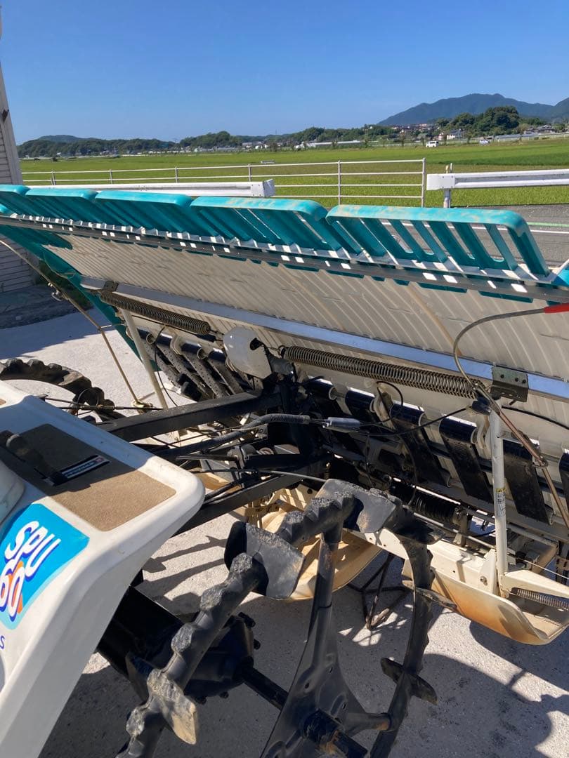 クボタ田植え機ＳＰＵ６０　6条植え