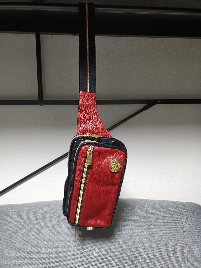 Orobianco LIMONTA 赤×黒 レザー メンズ ボディバッグ