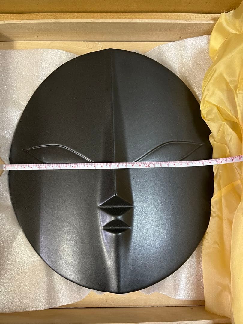 太陽の顔　黒い太陽　岡本太郎　冊子、色紙付き 信楽焼　万博　置物