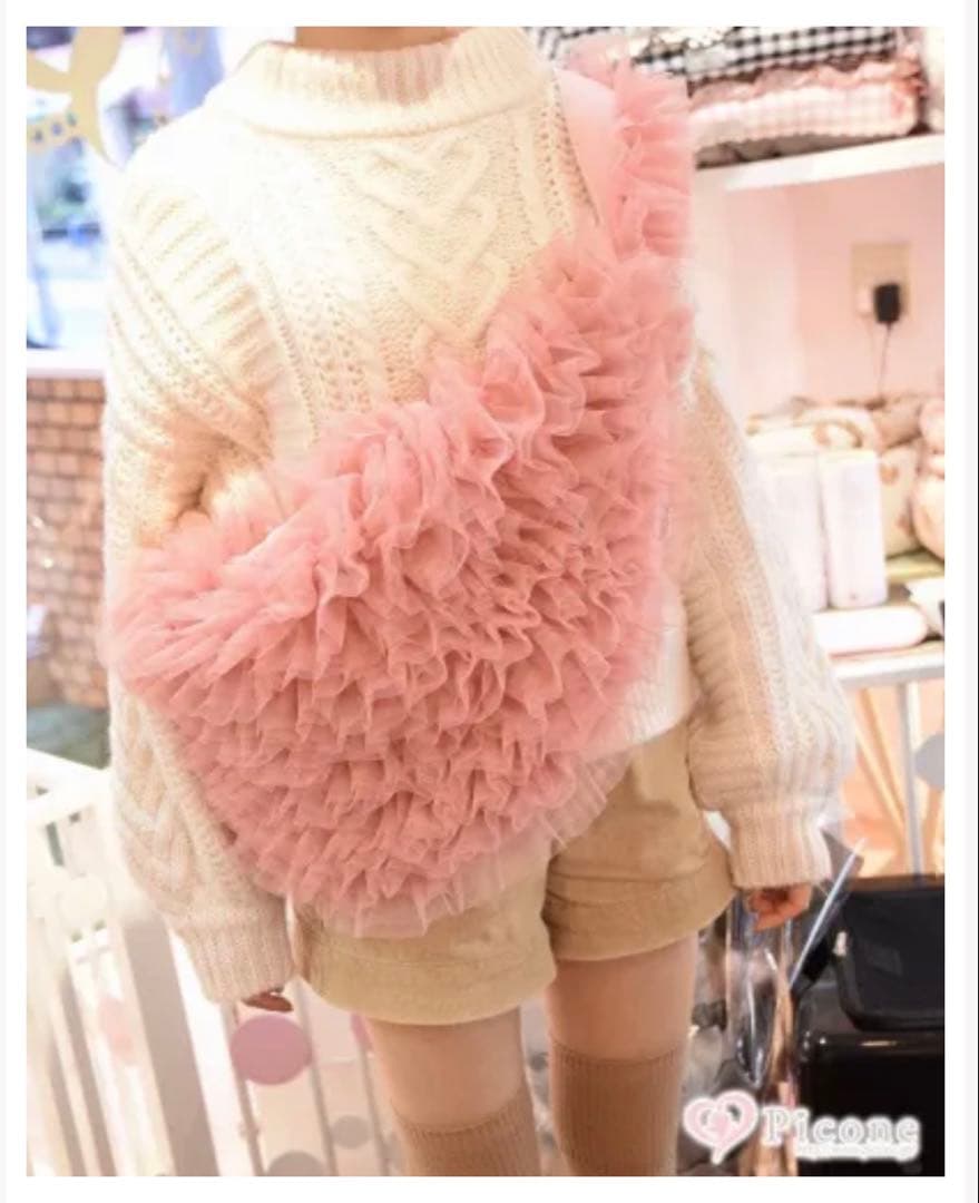 Picone × THEfancysポップアップ限定 フリルドットキャリーバッグ