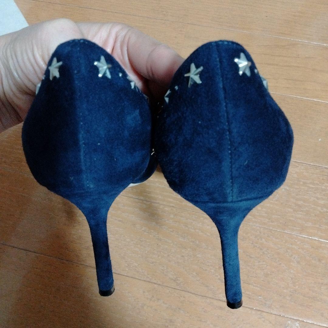 期間限定お値下げ☆ジミーチュウ　スタッズ付きネイビーパンプス