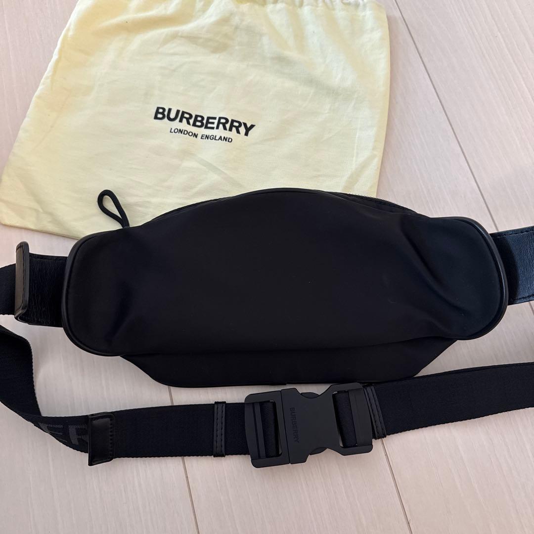 BURBERRY ボディバッグ ブラック 保存袋付き
