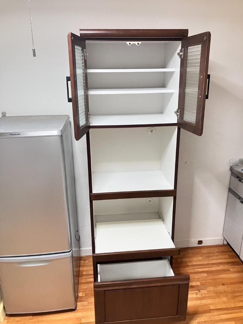 定価47200円　島根県益田市　松尾木工　食器棚　レンジボード