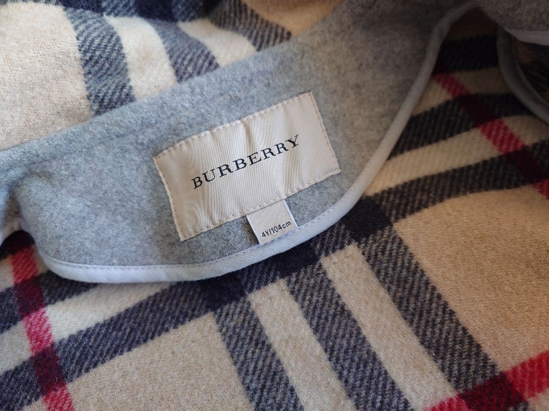 BURBERRY バーバリー ダッフルコート　104センチ　4Y　100