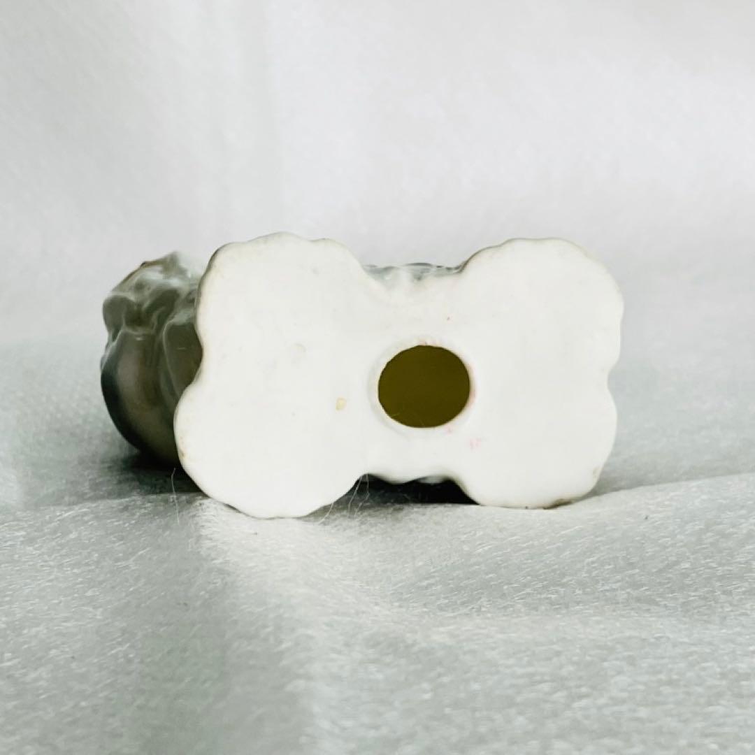 Goebel ゲーベル社　ヨークシャーテリア　犬　陶器　置物　ホワイトとグレー