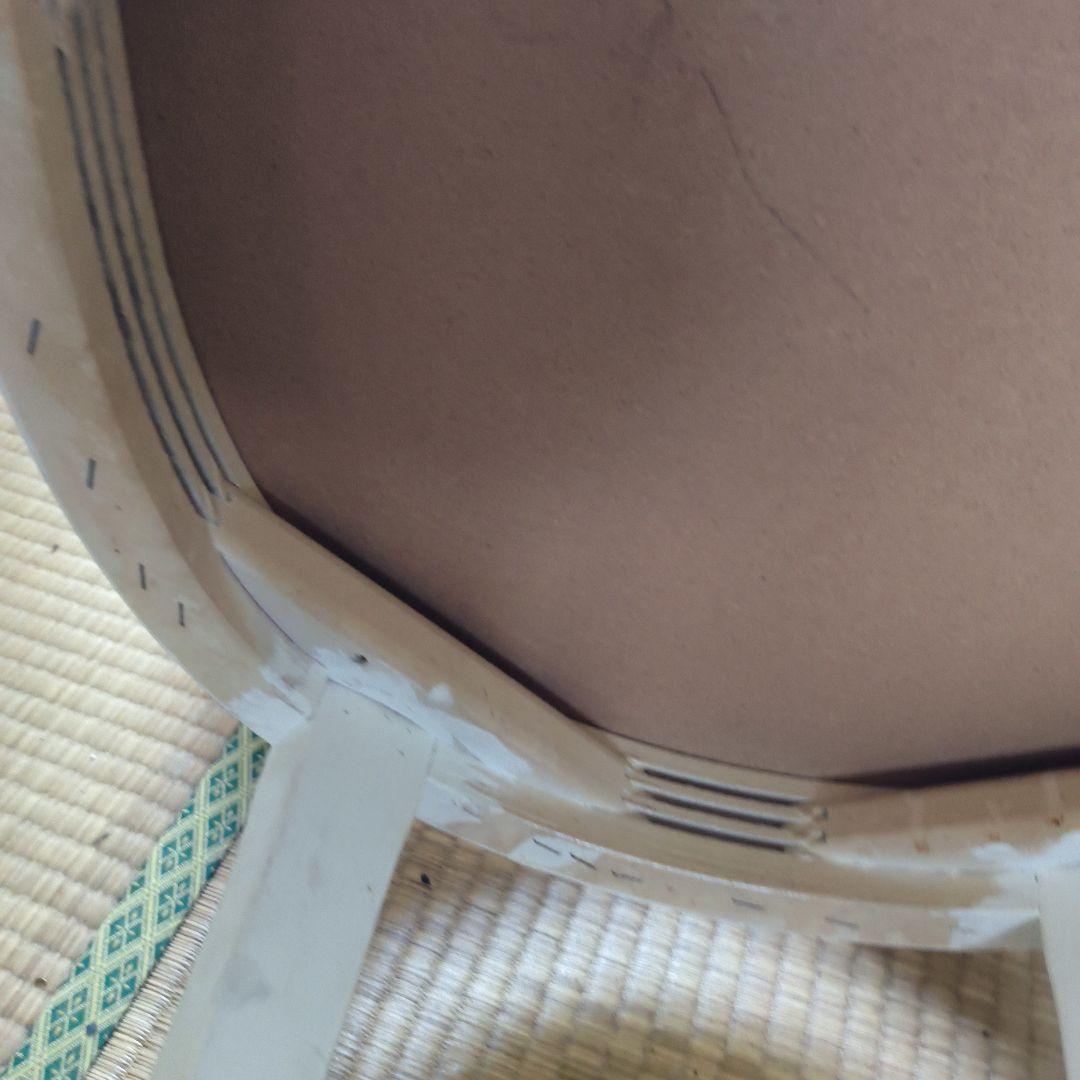 ロココ調　ホワイト クラシックチェア 使用感あり　ホワイト植木鉢金のなる木