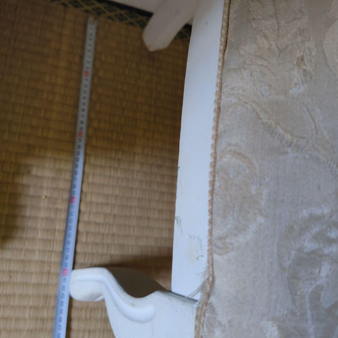 ロココ調　ホワイト クラシックチェア 使用感あり　ホワイト植木鉢金のなる木