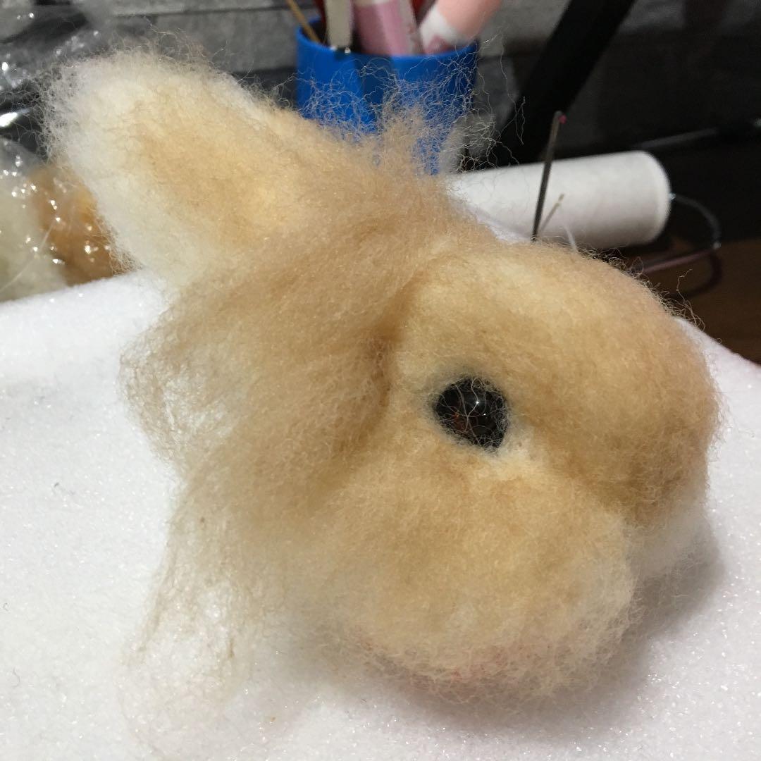 r様 うさぎさん 羊毛フェルトストラップ