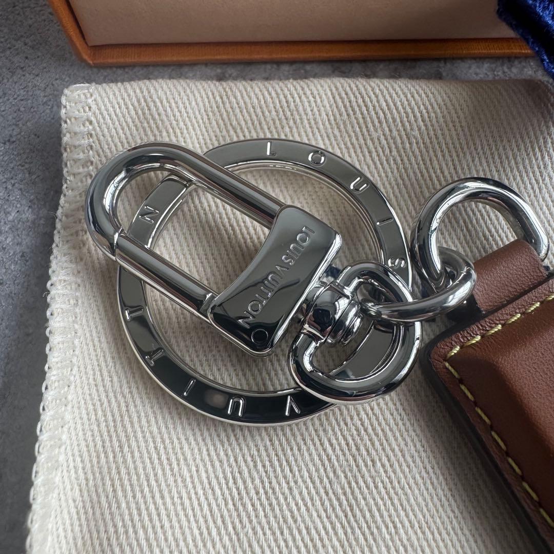 新品 ルイヴィトン バッグチャーム チョコレートバー M01478