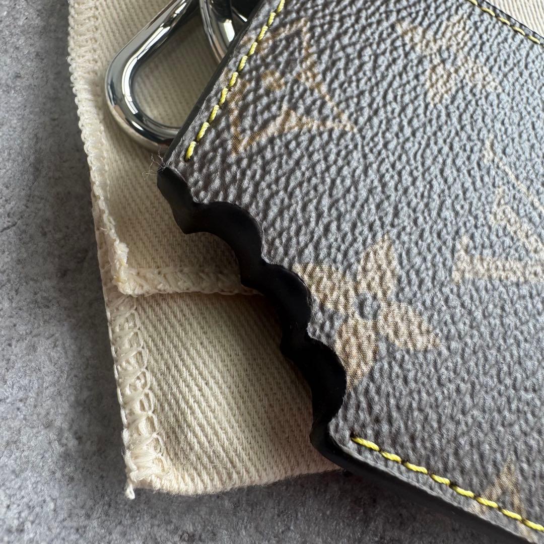 新品 ルイヴィトン バッグチャーム チョコレートバー M01478