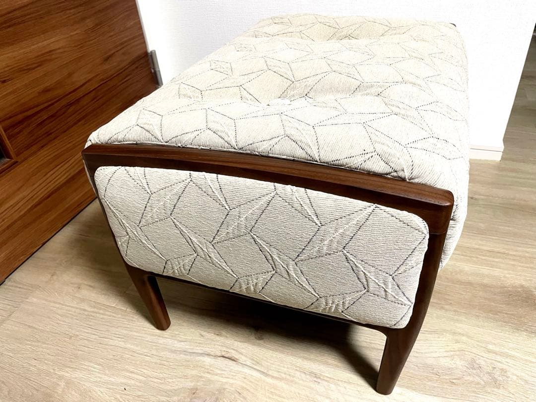 未使用　フジファニチア　オットマン　nico