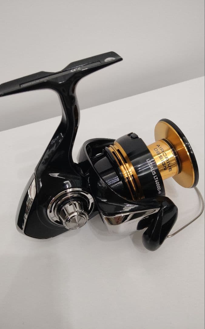 DAIWA ダイワ LEGALIS LT6000D-H リール レガリス