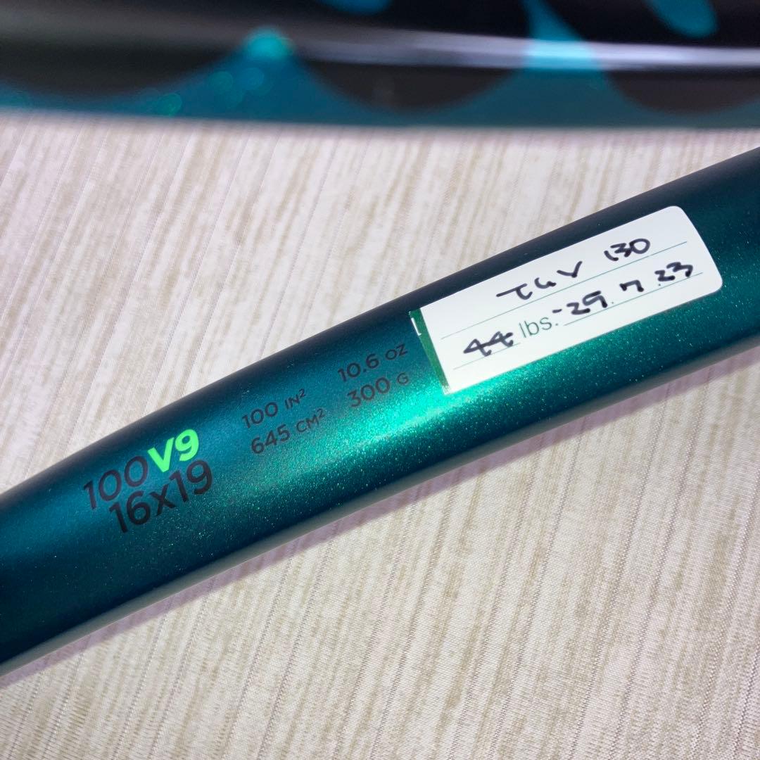 値下げしました！Wilson Blade V9 100 中古テニスラケット