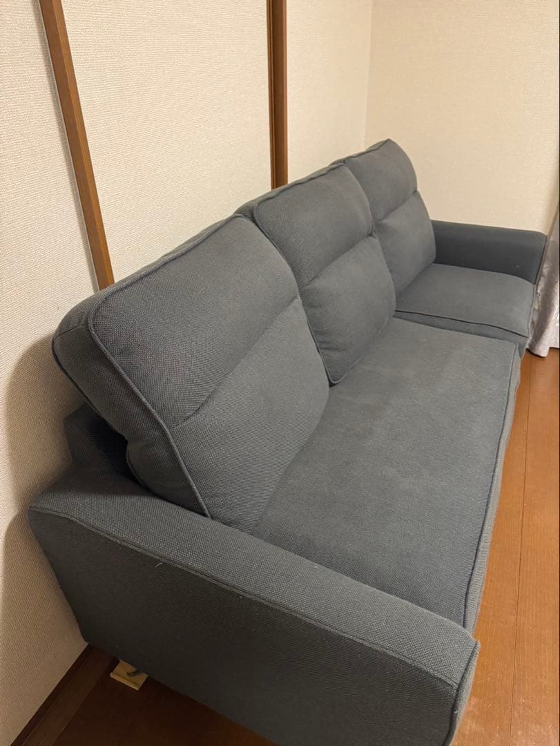 ◼︎littleangel◼︎【福岡県北九州市内のみ配送ソファ】